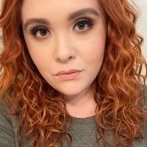 Meet your Posher, Brittney